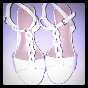 🚨🔥Liz Claiborne Casual Wedges.🔥🚨